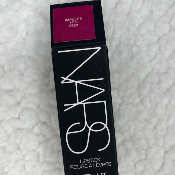 NARS Lipstick - Picture 3 of 3